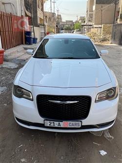 کرایسلەر 300